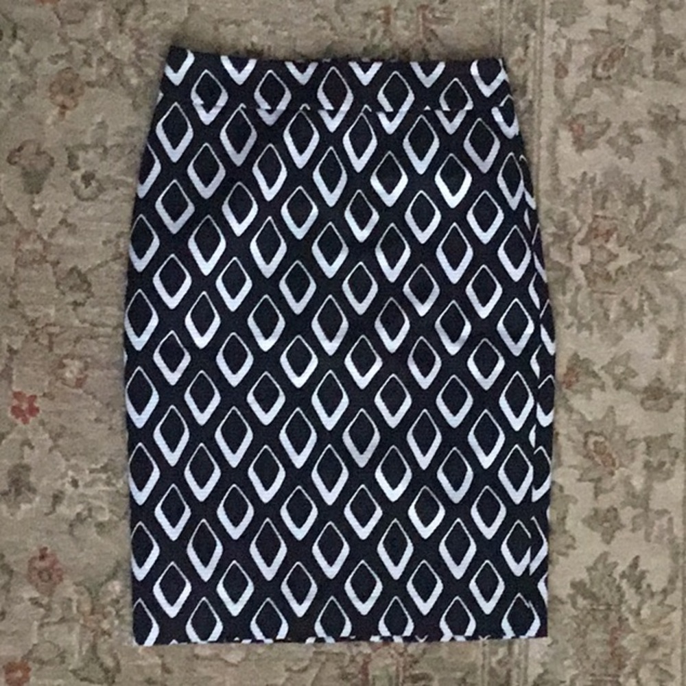 NWT Ann Taylor Pencil skirt